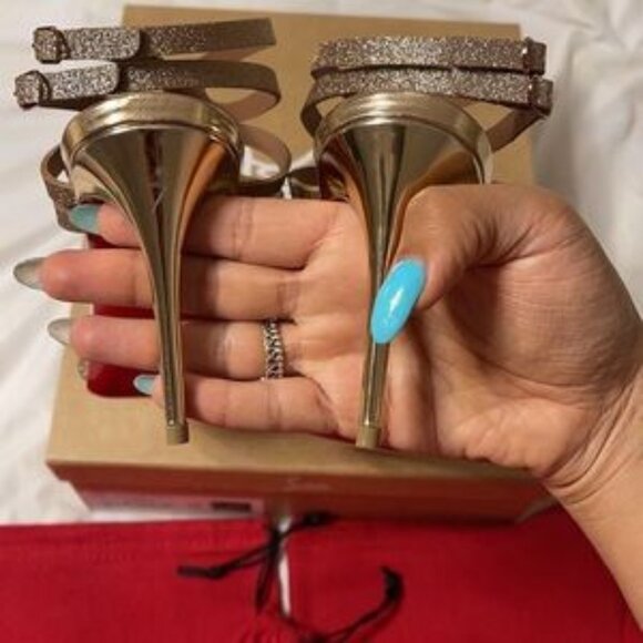 CHRISTIAN LOUBOUTIN Renee Courtisane Sandal - Picture 6 of 13